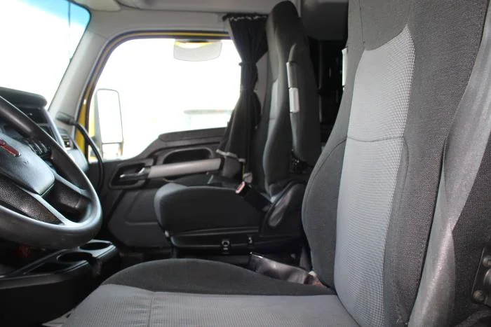 2022 Kenworth T680 - image 9