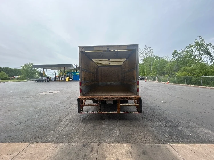 2022 Isuzu NQR in Liverpool, NY — photo 8