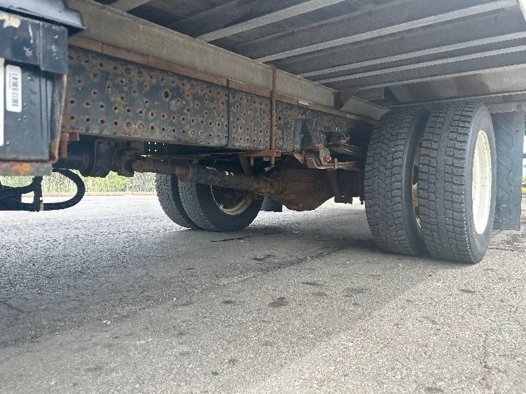 2022 Isuzu NQR in Liverpool, NY — photo 5