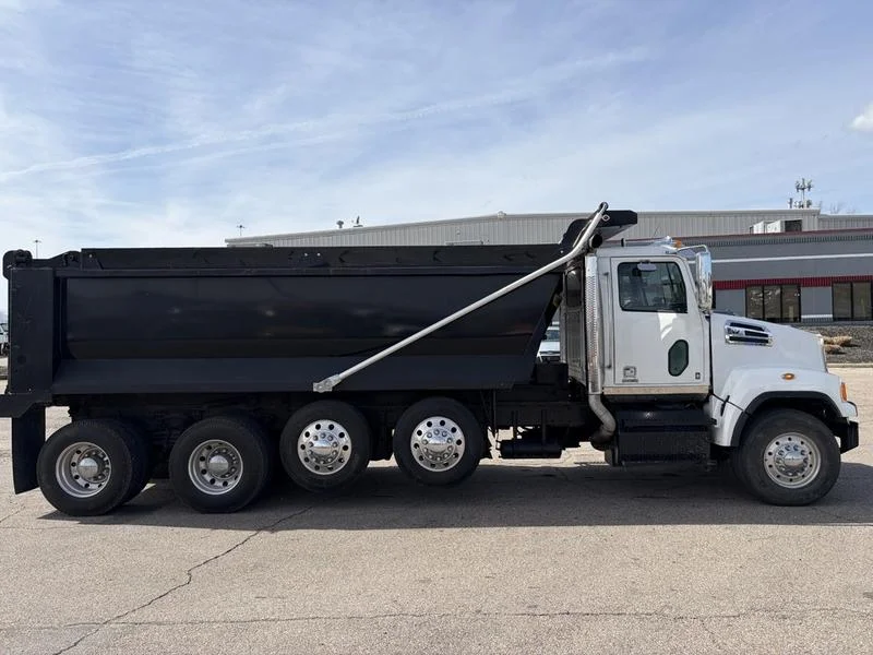 2019 Western Star 4700 - image 7