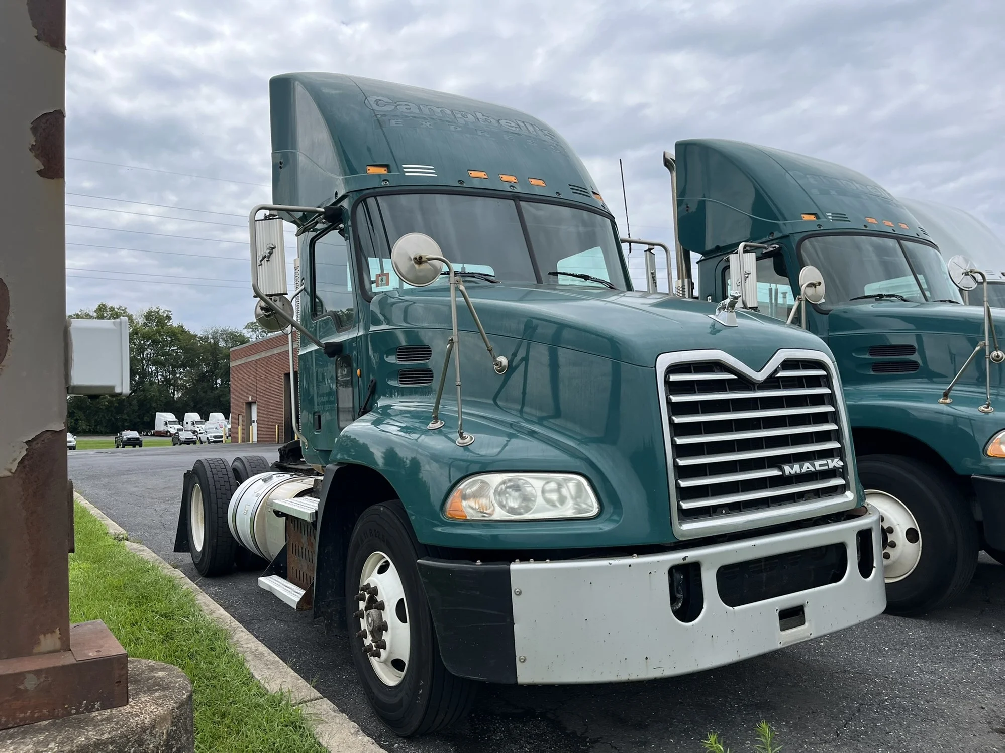 2015 Mack in Ephrata, PA — photo 3