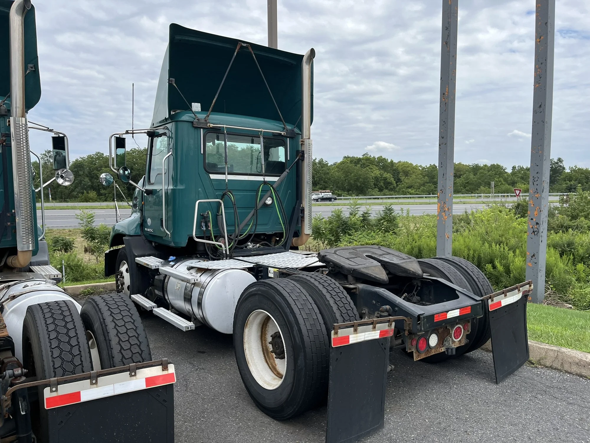 2015 Mack in Ephrata, PA — photo 6