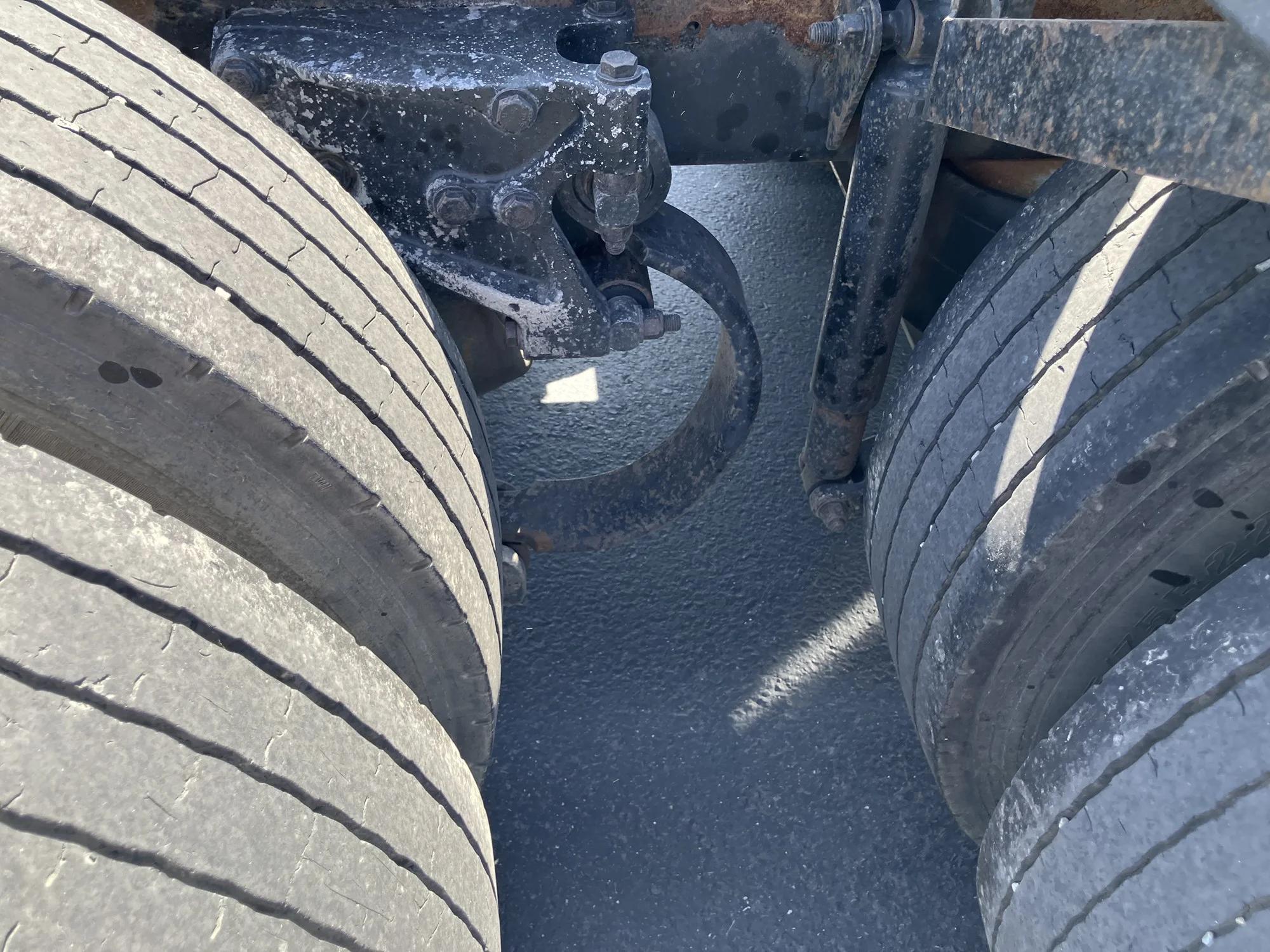 2007 Kenworth T800 - image 6