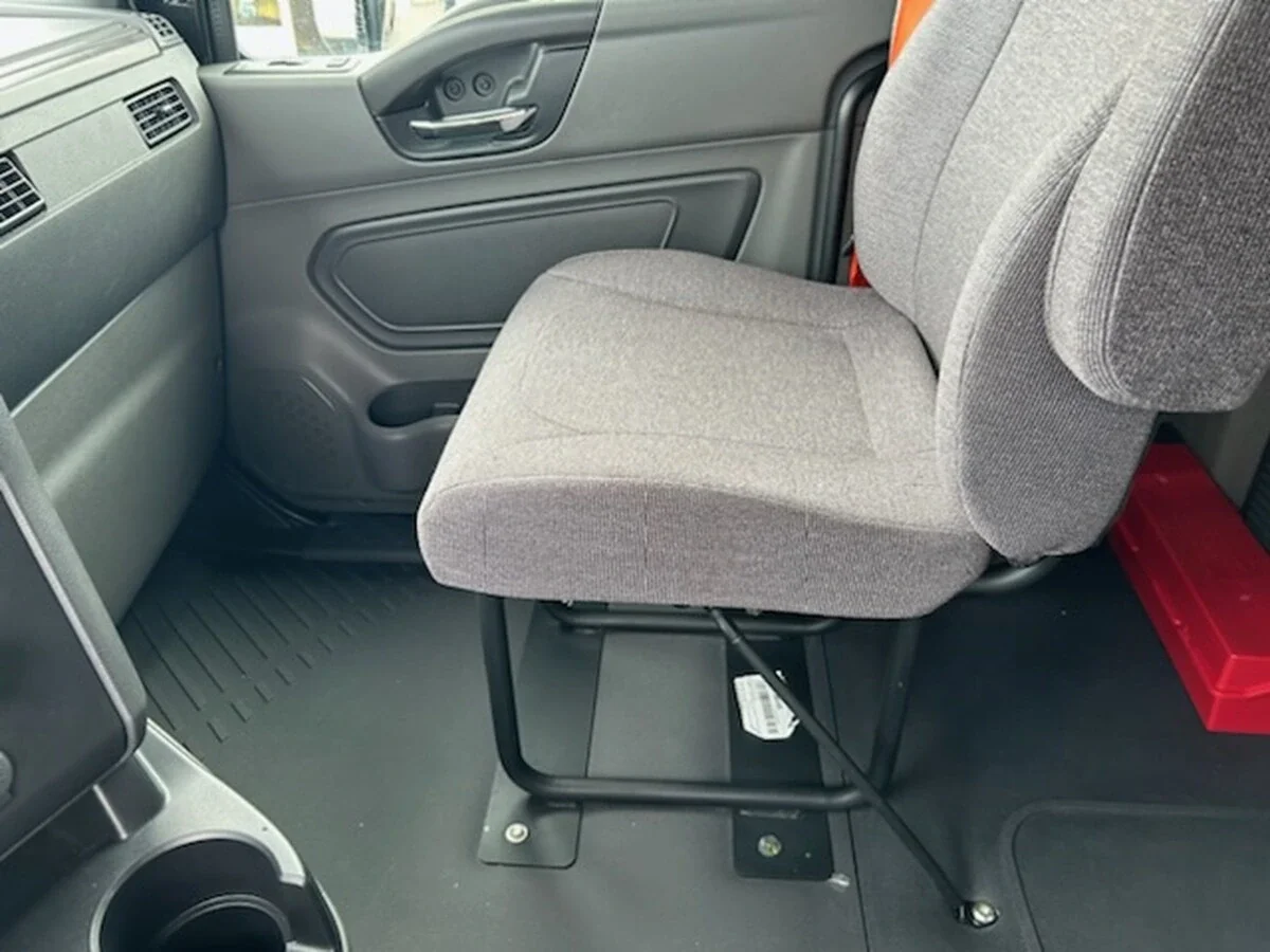 2024 International LT — photo 10