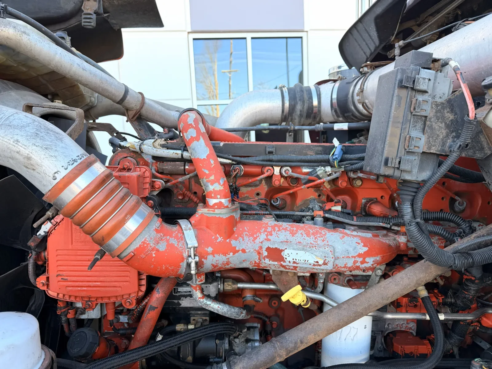 2011 Kenworth W900 - image 12