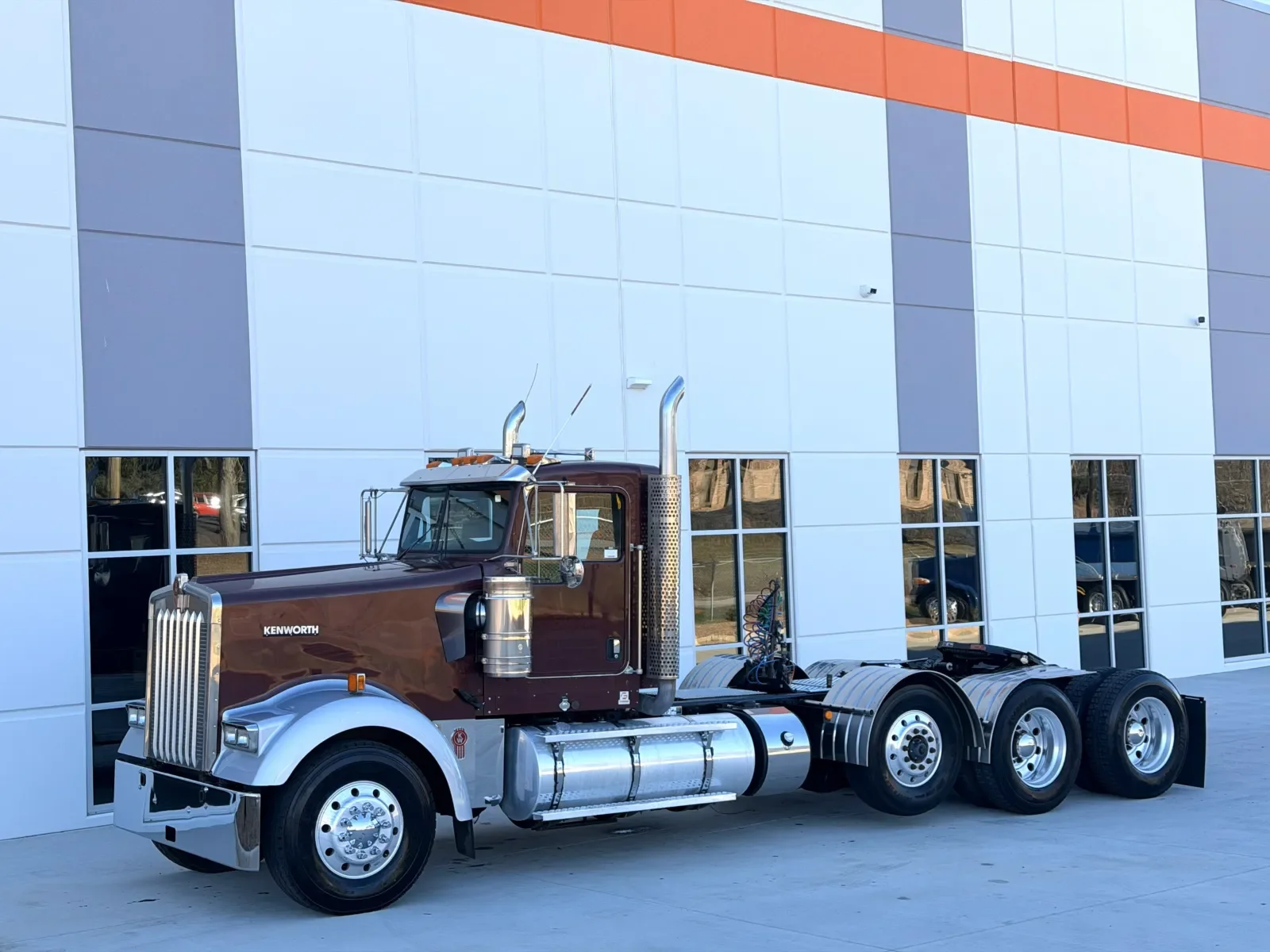 2011 Kenworth W900 in Greer, SC — photo 2