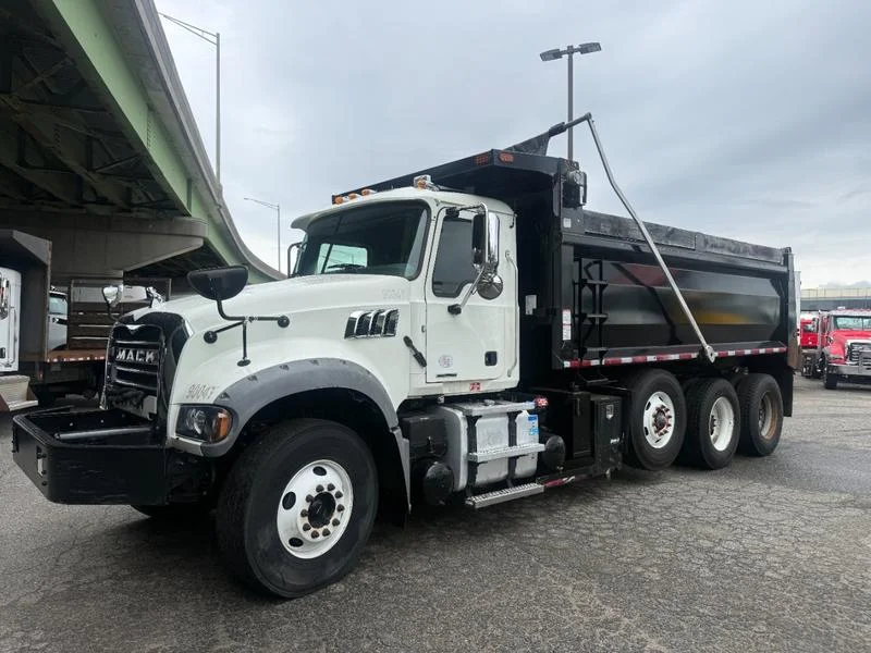 2023 Mack Granite