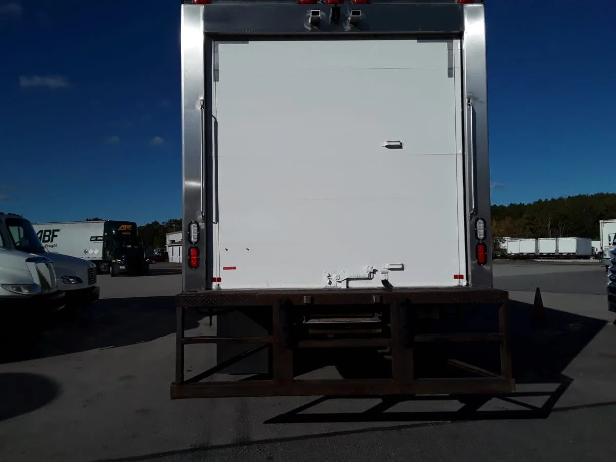 2018 Freightliner M2 106 in Salisbury, MA — photo 5