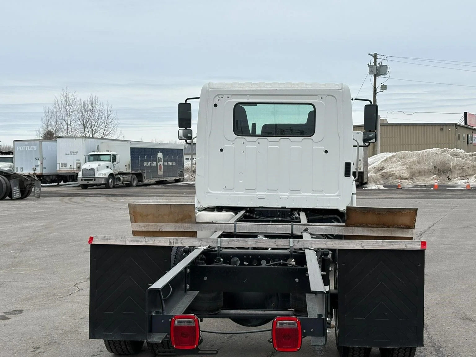 2026 Hino L6 in Hermon, ME — photo 4