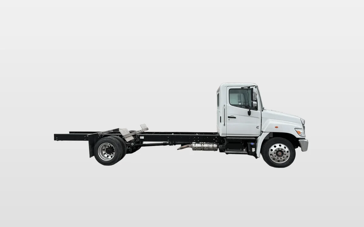 2026 Hino L6 - image 1