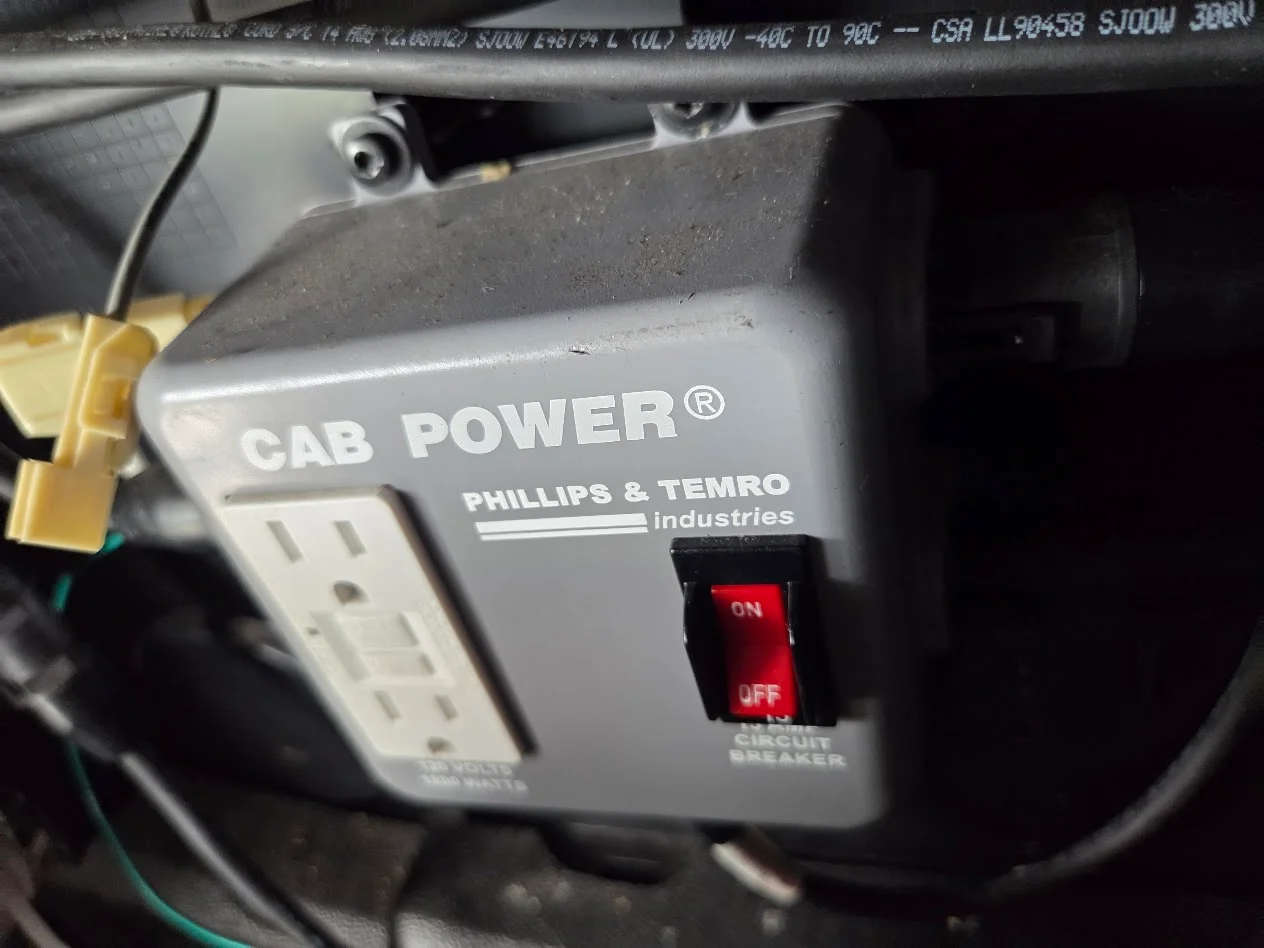 2025 Volvo VNL 760 in Tampa, FL — photo 19