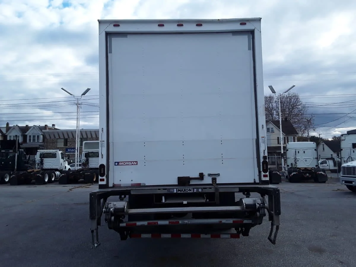 2019 International MV - image 5