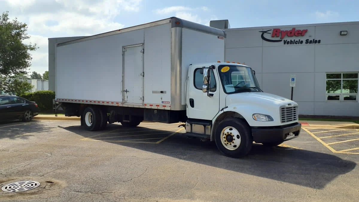 2020 Freightliner M2 106 in Bolingbrook, IL — photo 3