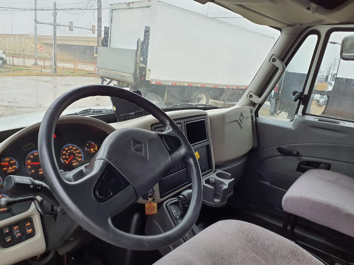 2019 International 4300 in Converse, TX — photo 7