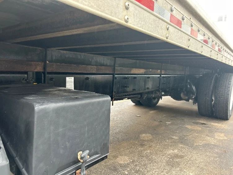 2022 Freightliner M2 106 in Davenport, IA — photo 5