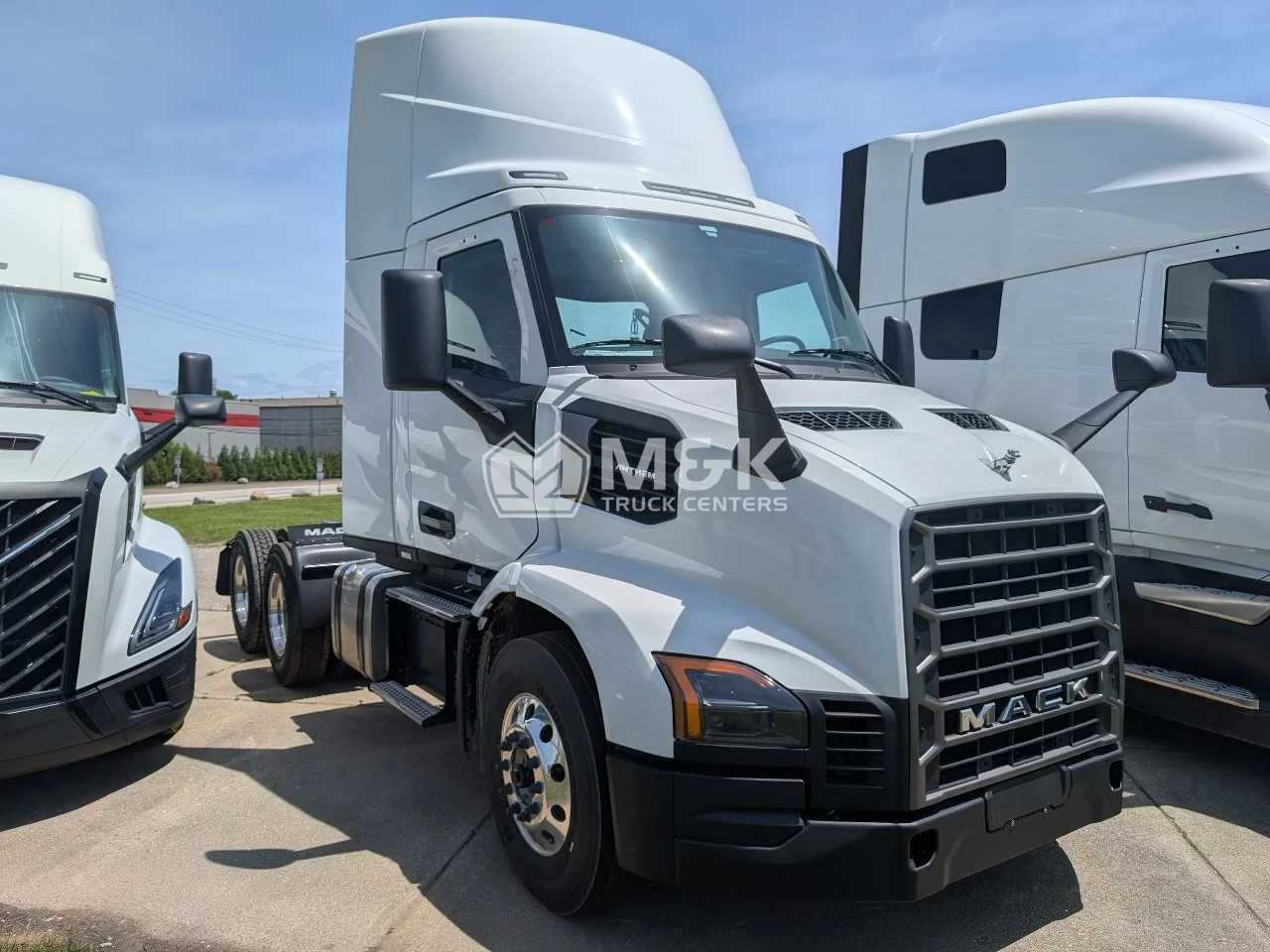 2027 Mack in Flint, MI