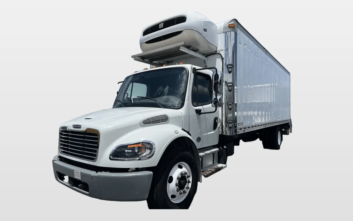 2019 Freightliner M2 106 - image 1