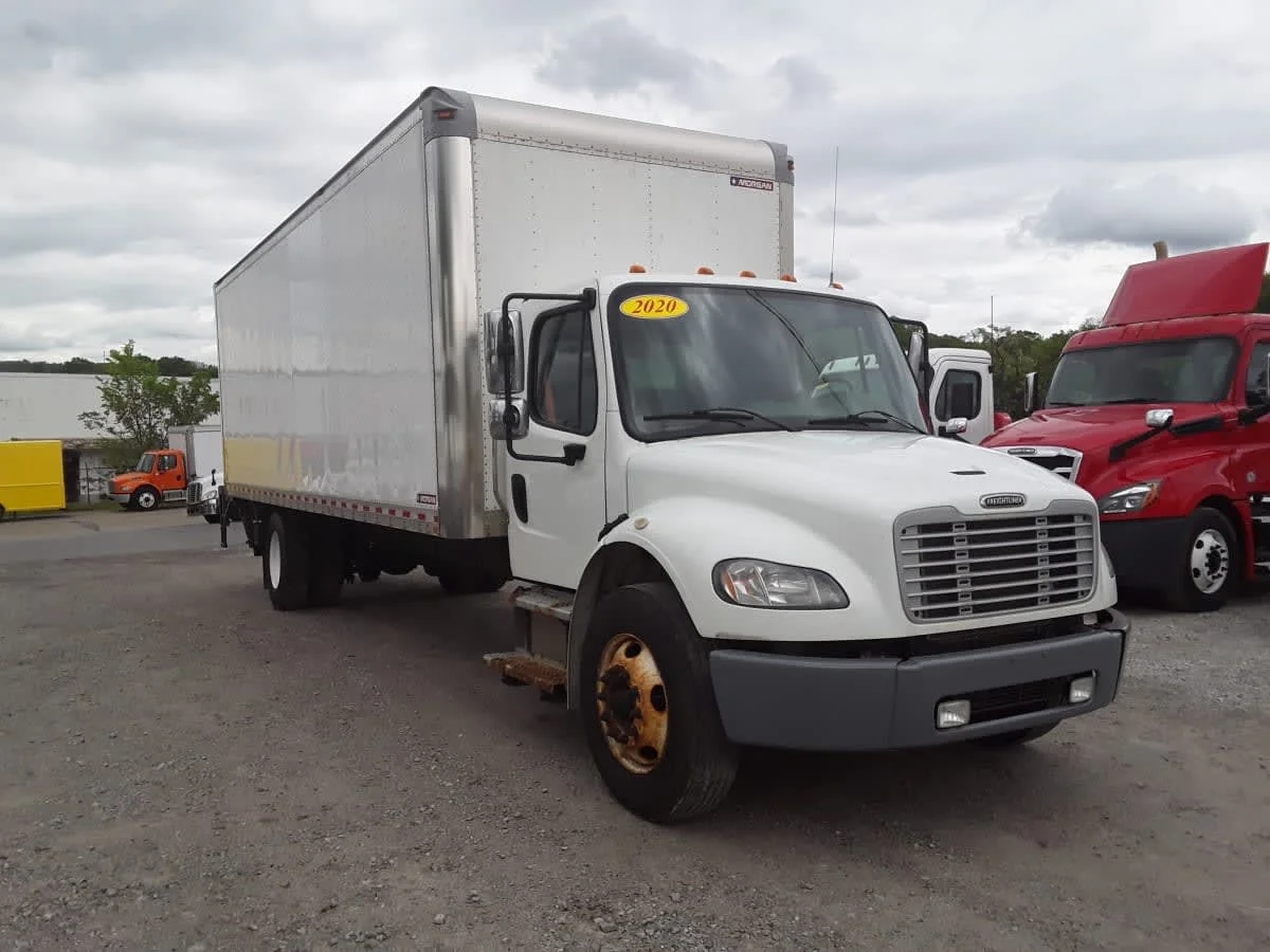 2020 Freightliner M2 106 - image 3