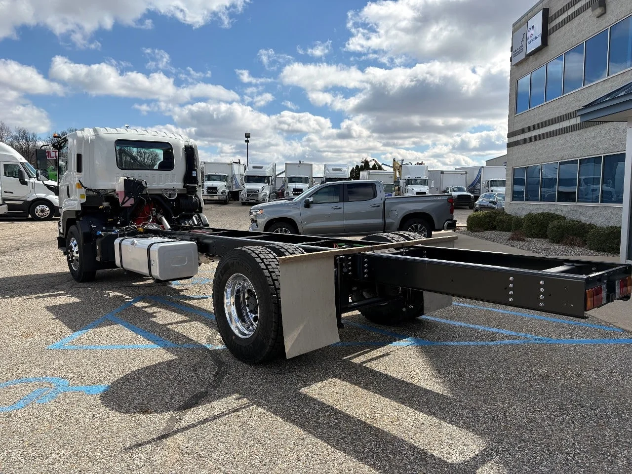 2026 Isuzu FVR in Byron Center, MI — photo 4