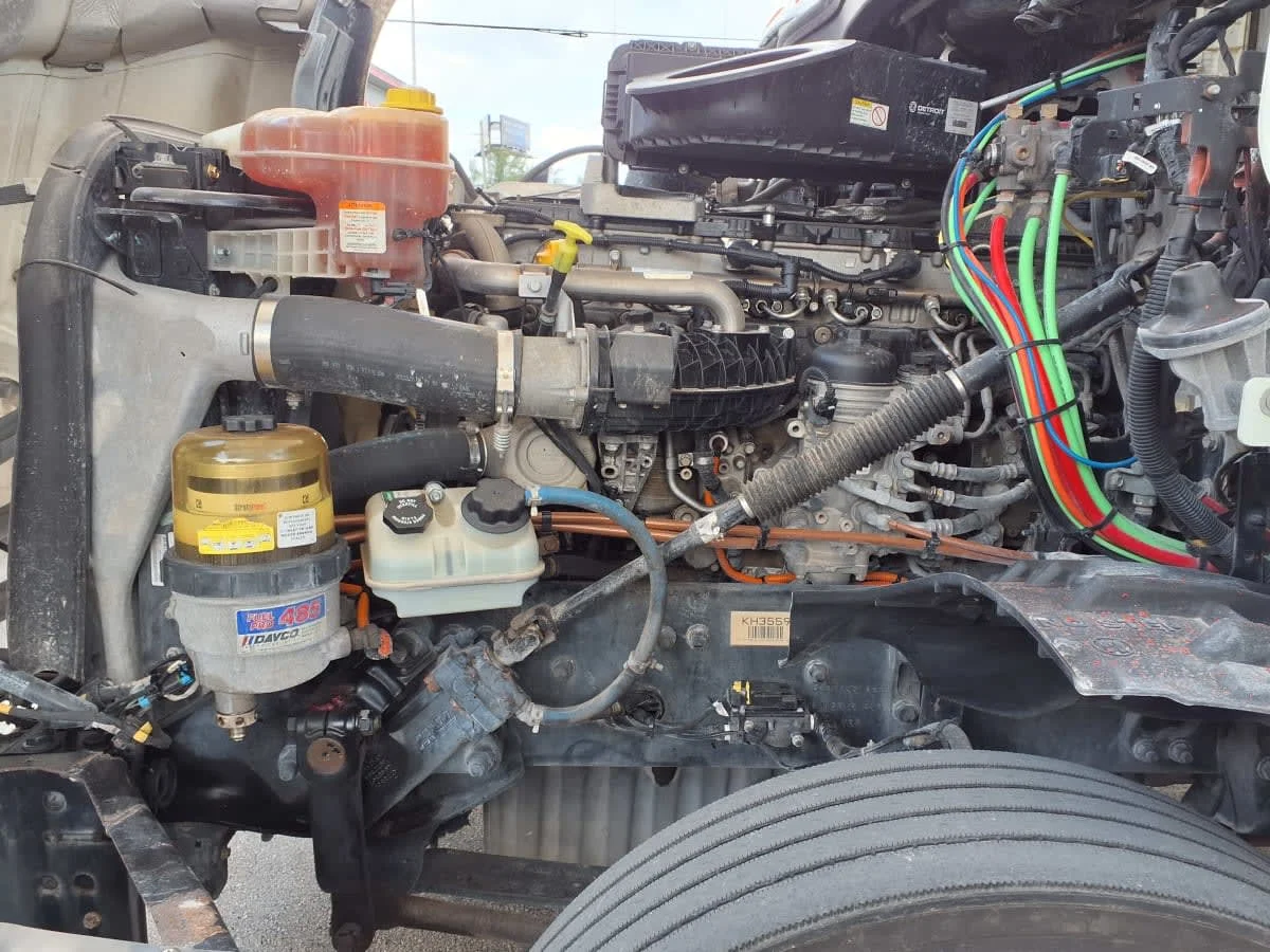 2019 Freightliner Cascadia in Davie, FL — photo 8