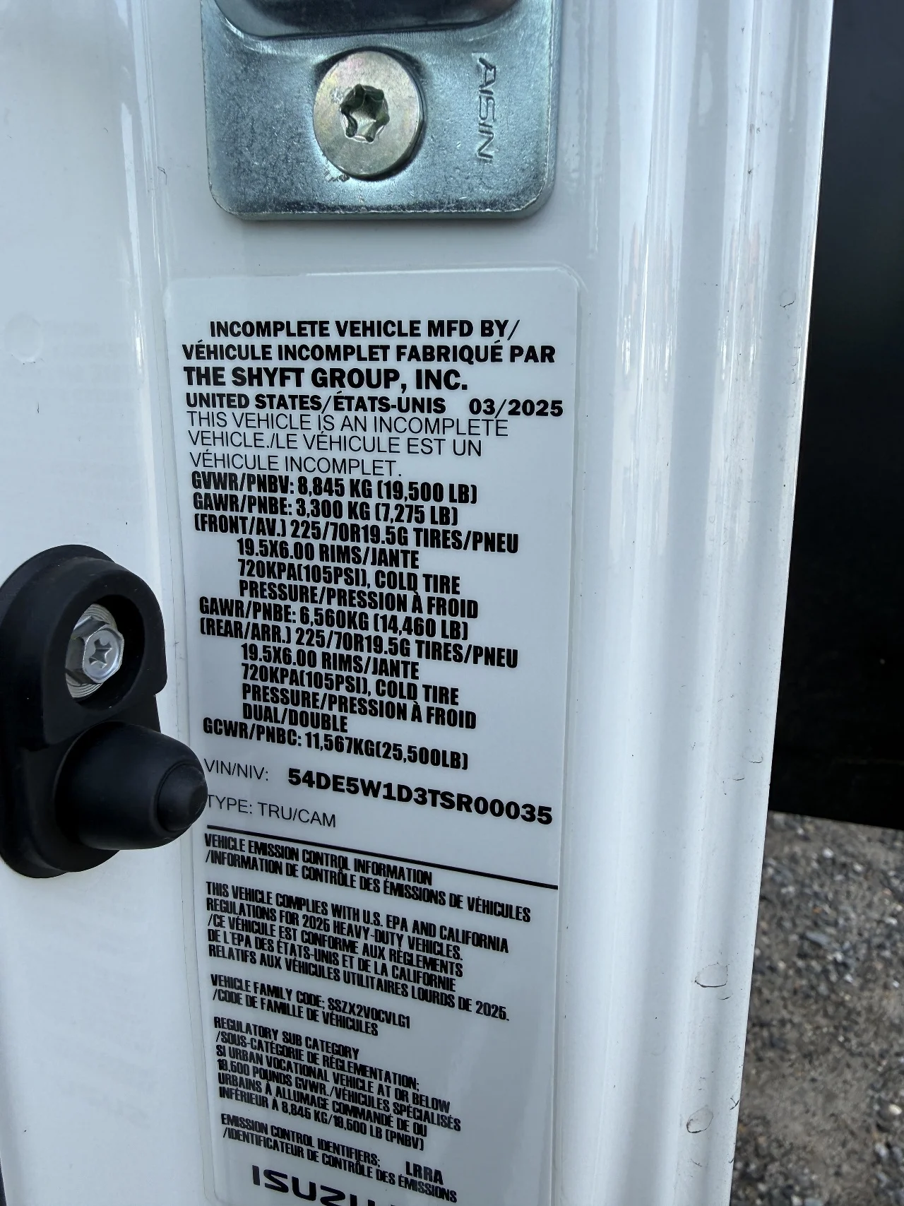2026 Isuzu NRR in Norfolk, VA — photo 13