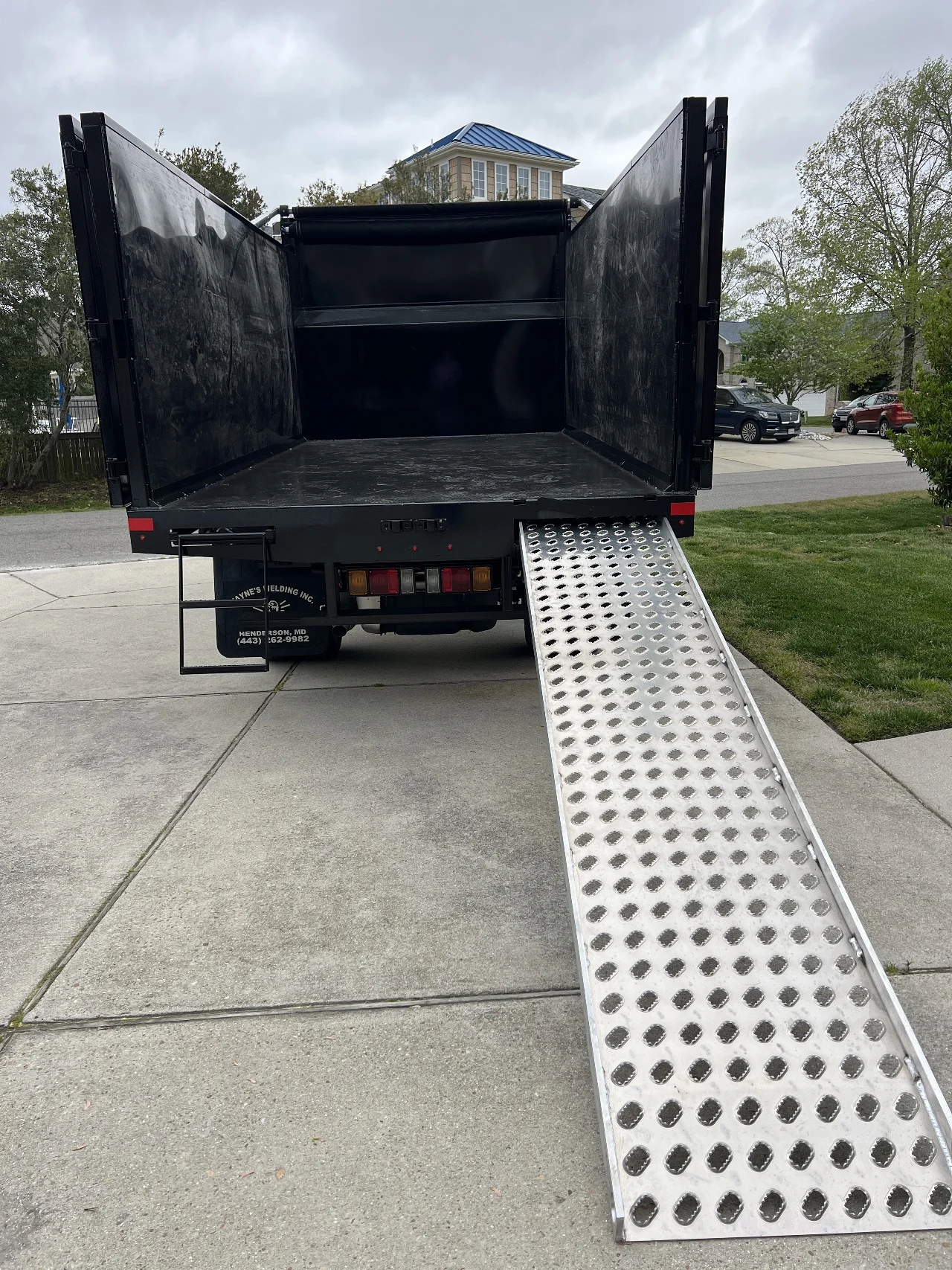 2026 Isuzu NRR in Norfolk, VA — photo 16