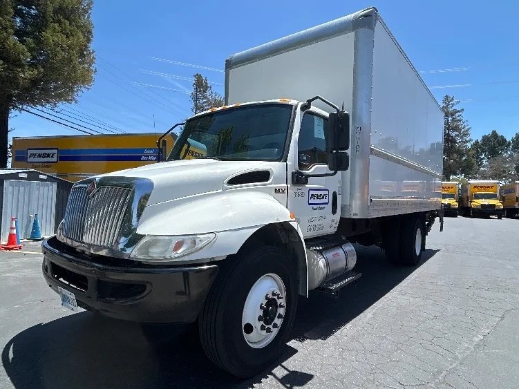 2020 International MV in West Sacramento, CA — photo 3