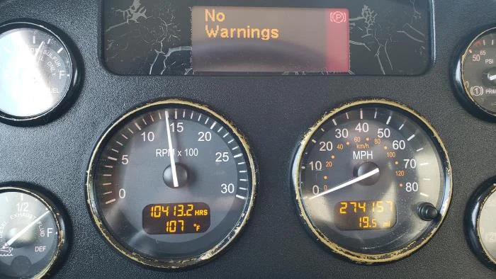 2020 Peterbilt 337 - image 13