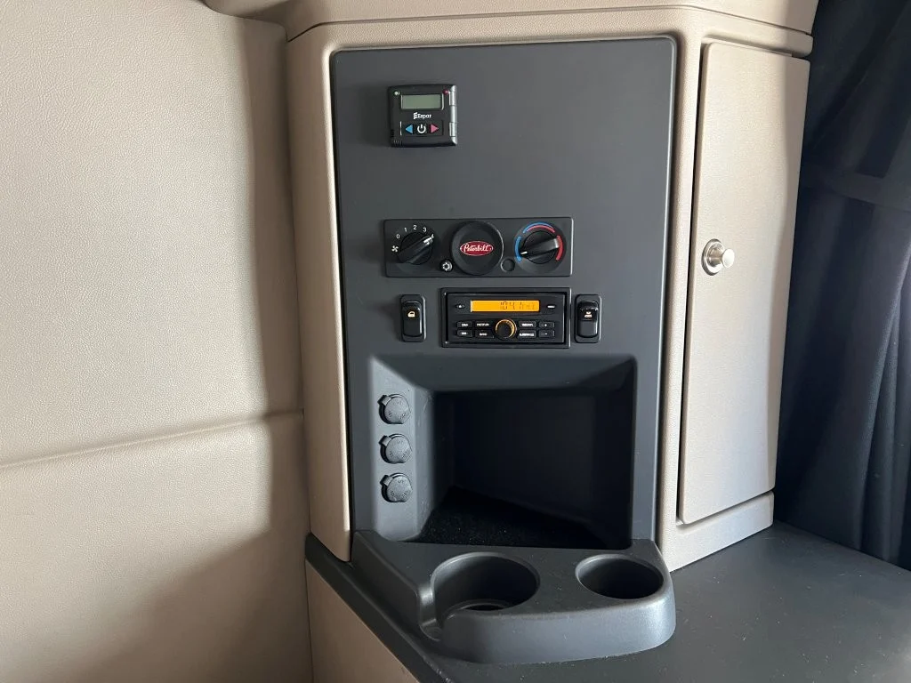 2022 Peterbilt 567 - image 14
