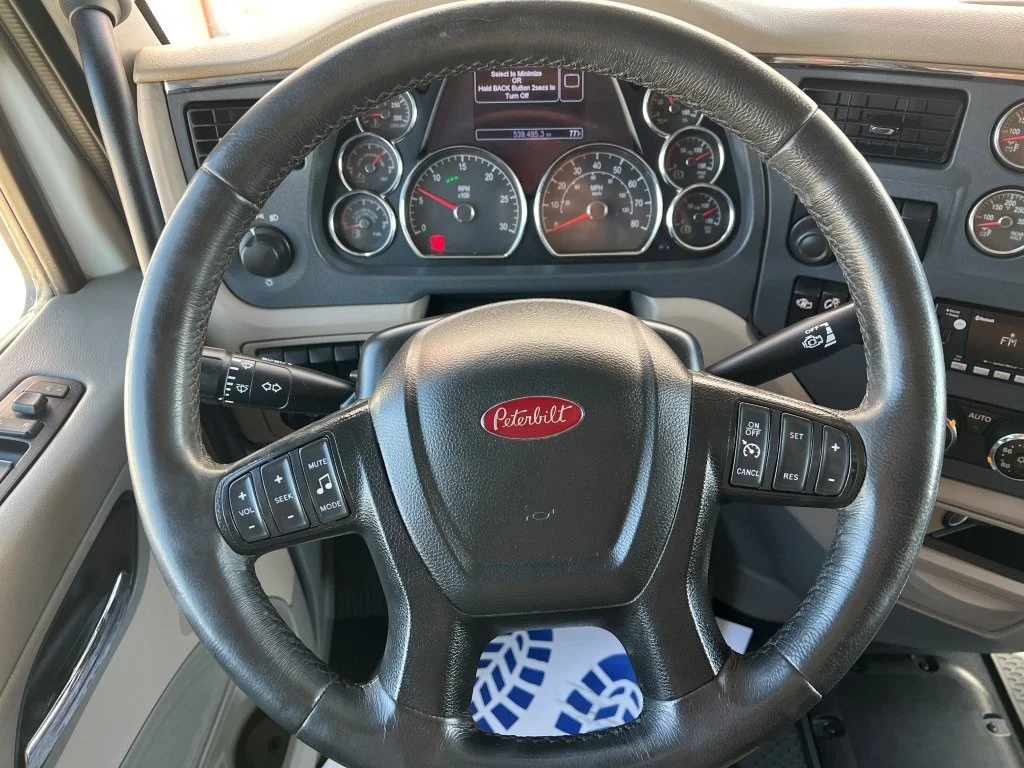 2022 Peterbilt 567 - image 16