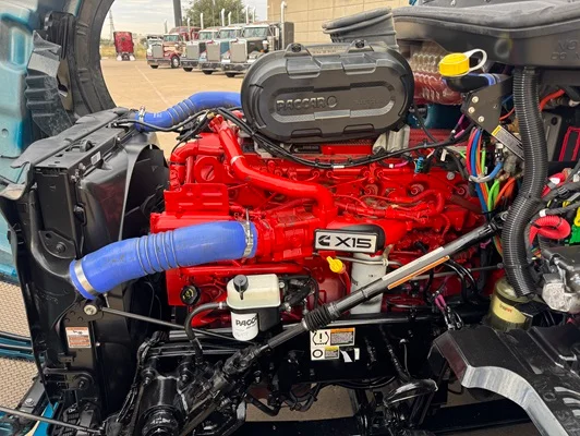 2024 Kenworth T680 in Dallas, TX — photo 6