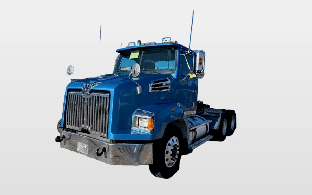 2014 Western Star 4700 - image 1