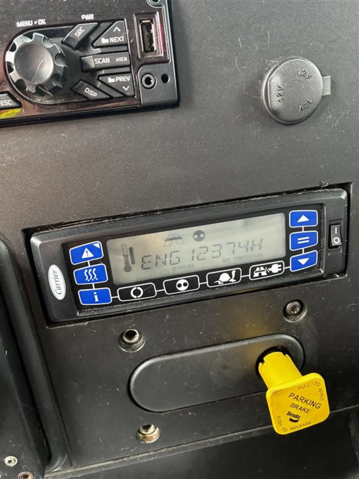 2020 International MV - image 12