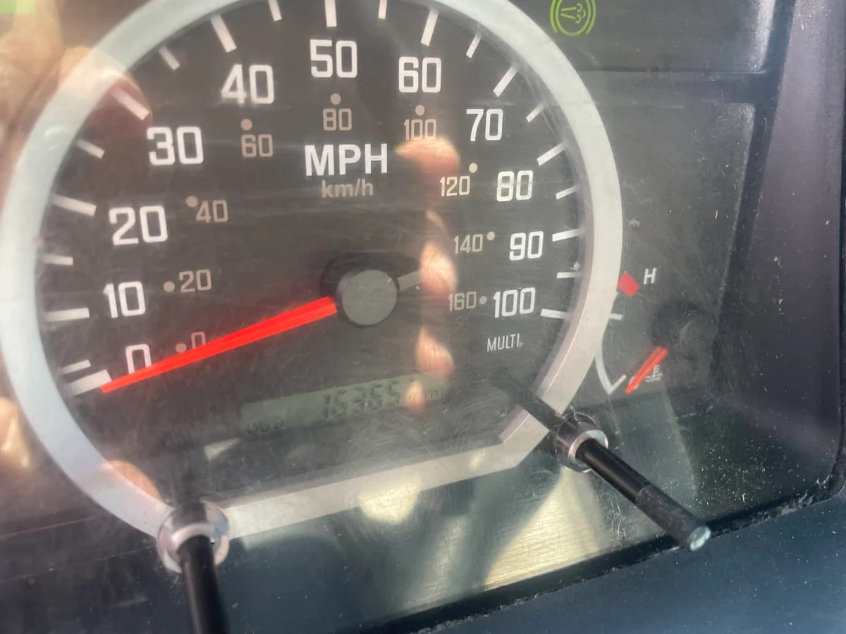 2018 Isuzu NPR - image 10