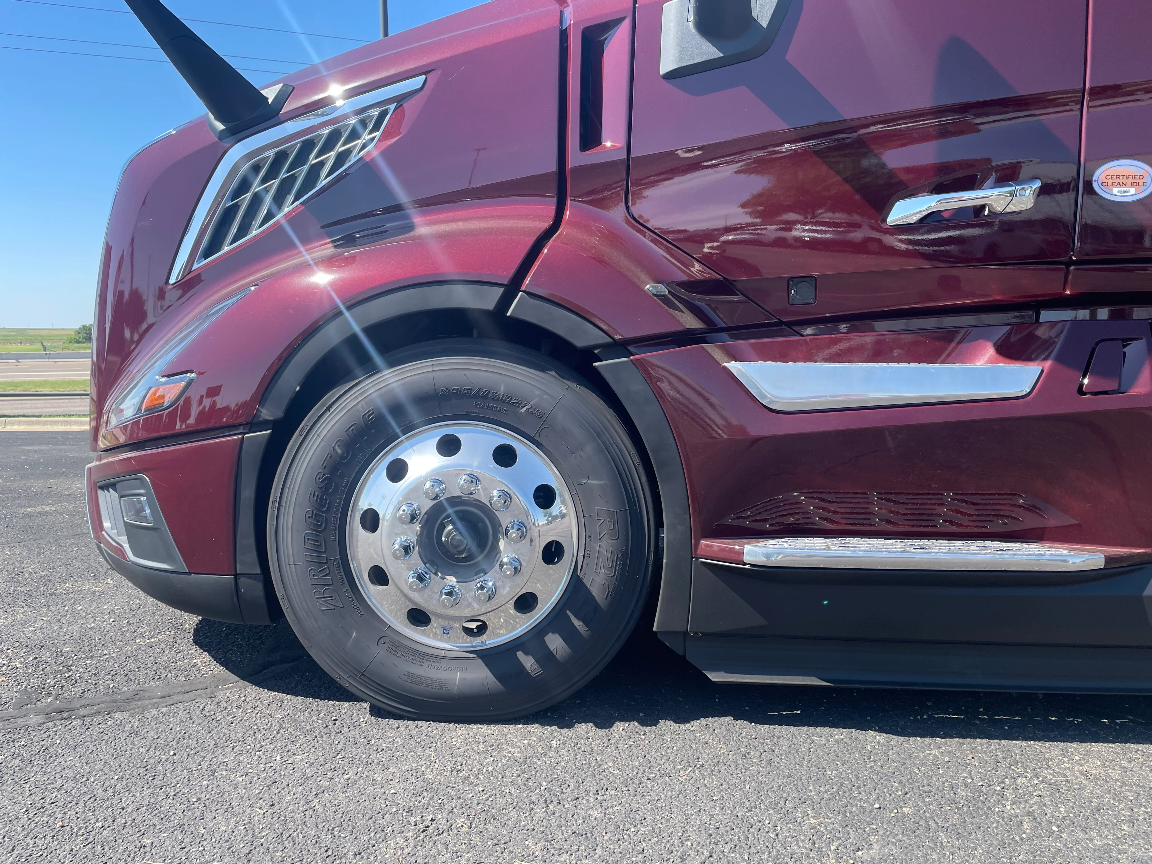 2026 Volvo VNL 860 in Amarillo, TX — photo 4