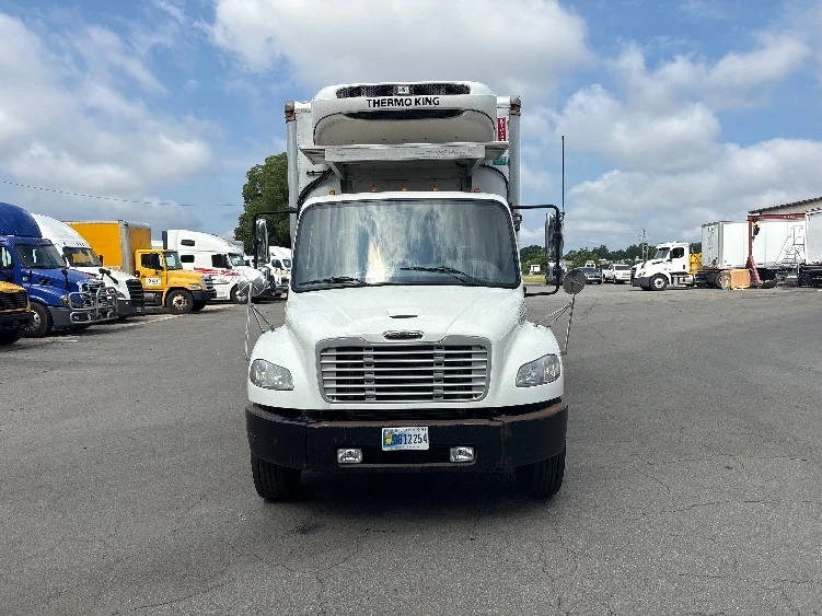 2019 Freightliner eM2 in Greensboro, NC — photo 2