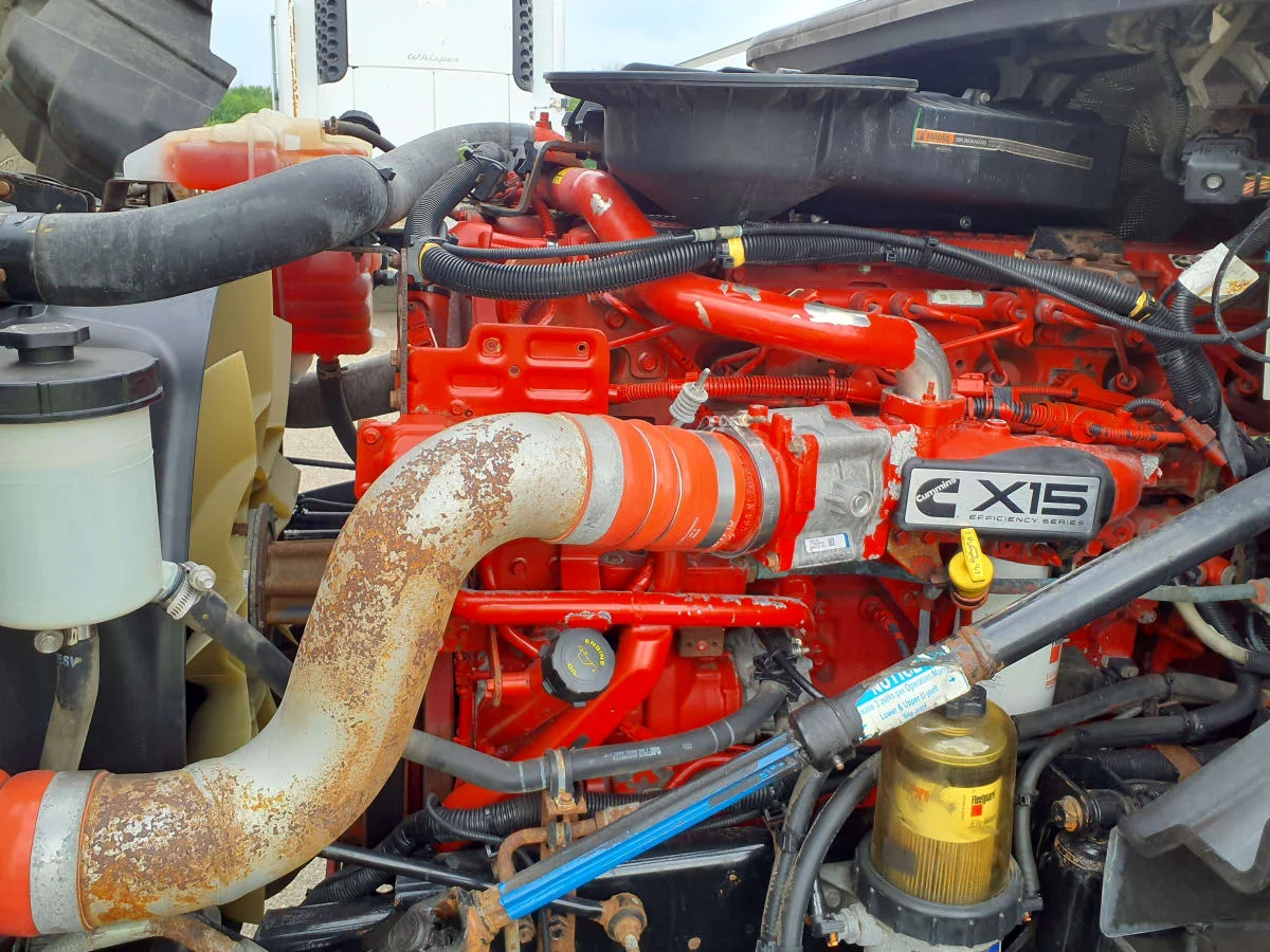 2019 International LT in Wayland, MI — photo 8