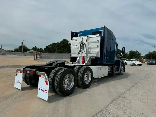 2023 Kenworth T680 in Tulsa, OK — photo 4