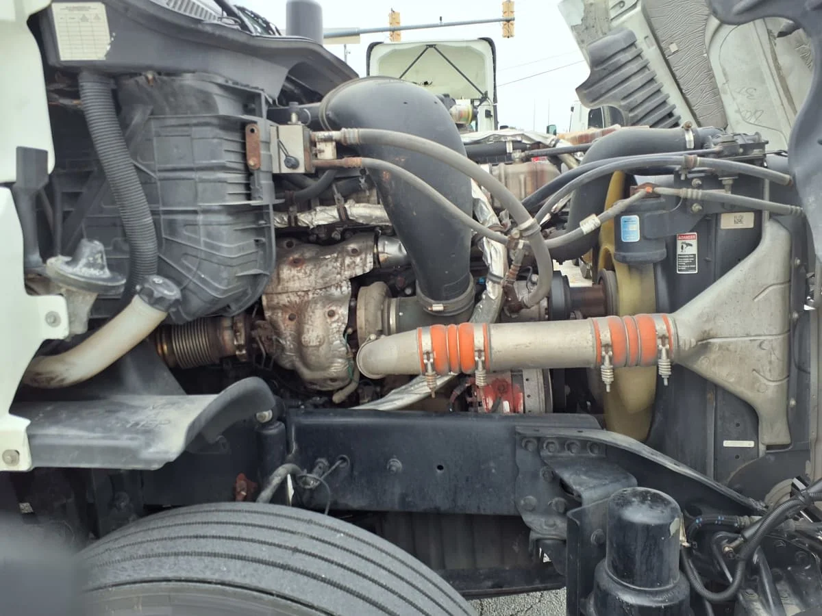 2020 Freightliner Cascadia in Fort Worth, TX — photo 11