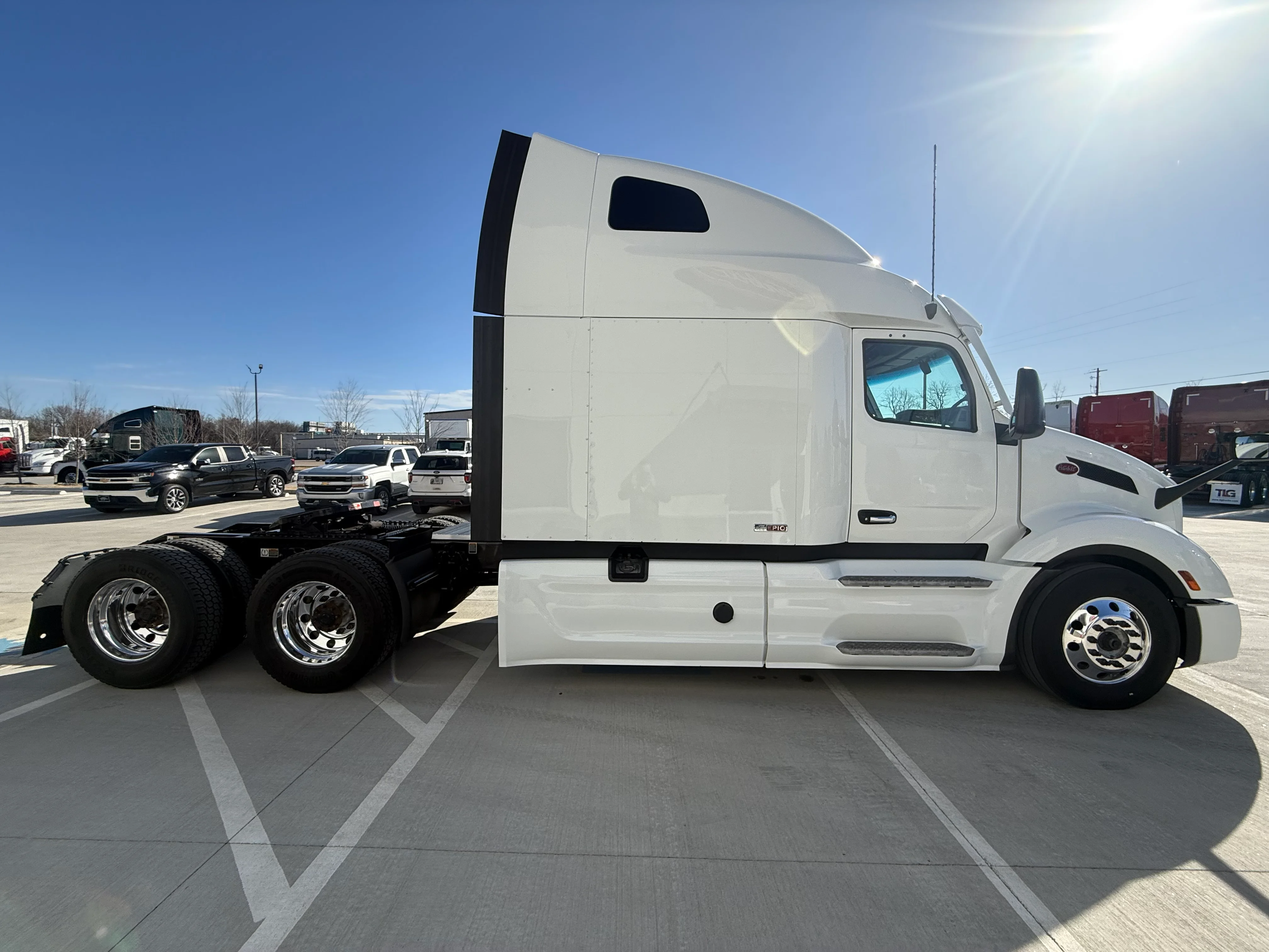 2024 Peterbilt 579 - image 6
