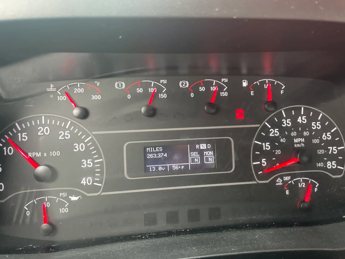 2020 International MV - image 10