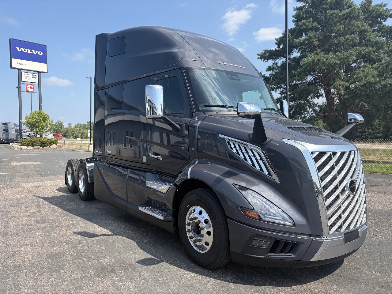 2027 Volvo in Sauk Rapids, MN — photo 7