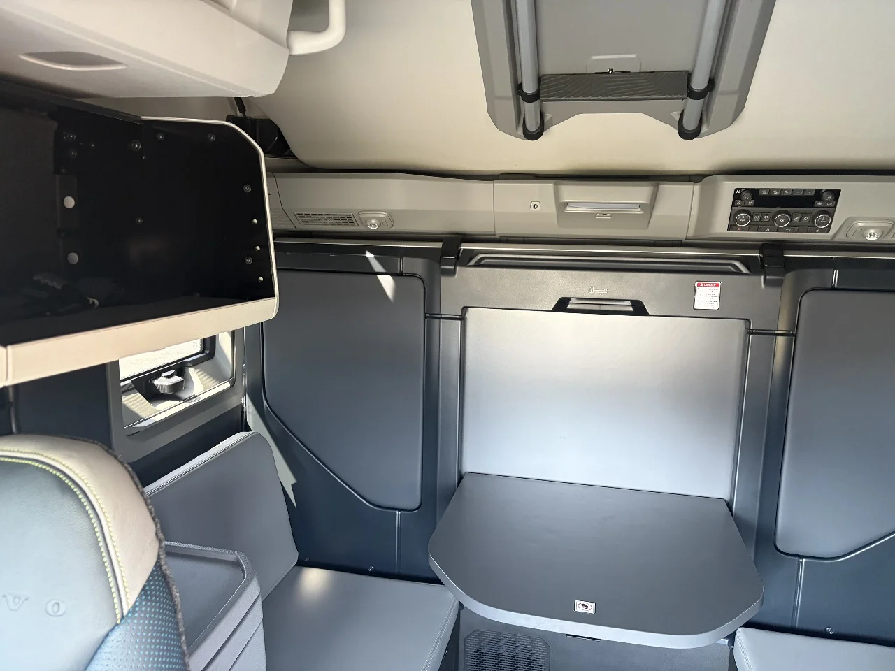 2027 Volvo in Sauk Rapids, MN — photo 11