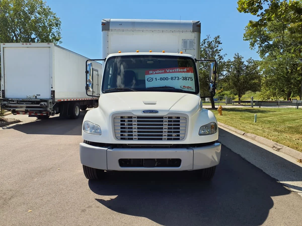2021 Freightliner M2 106 in O'fallon, MO — photo 2