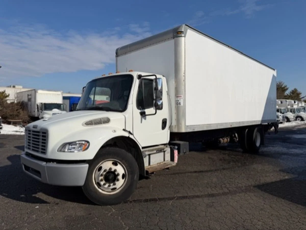 2016 Freightliner M2 106 in Farmingdale, NY