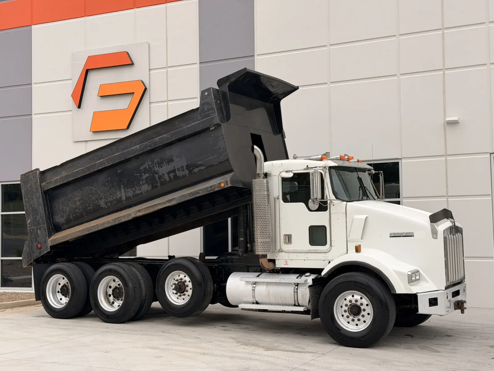 2001 Kenworth T800