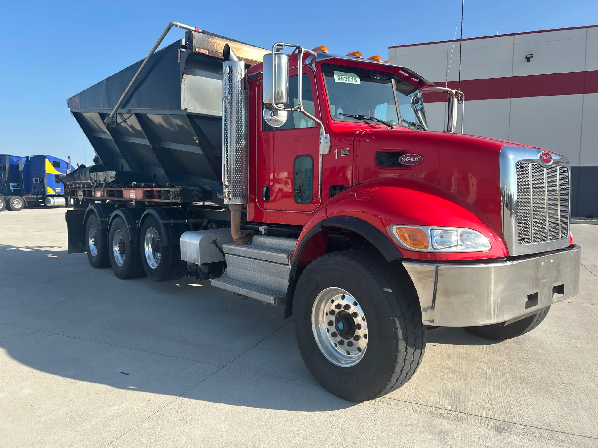 2019 Peterbilt in Fort Wayne, IN — photo 5