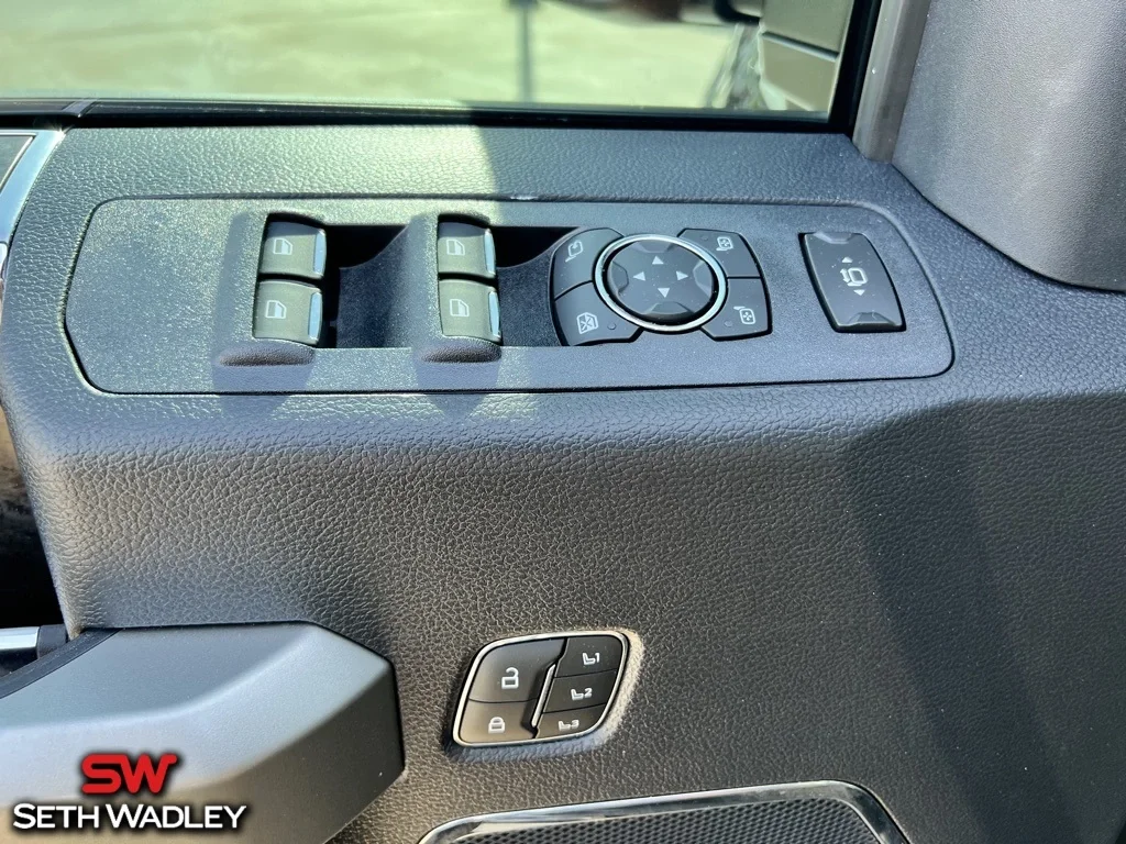 2022 Ford — photo 50