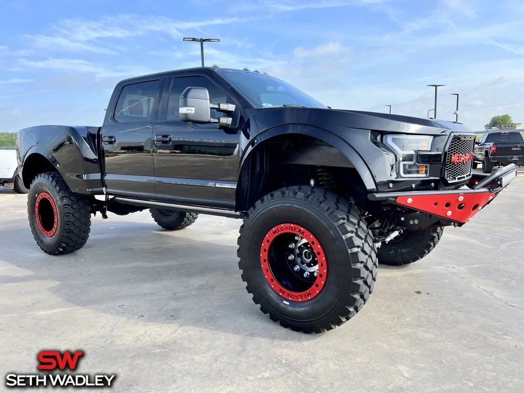 2022 Ford — photo 12
