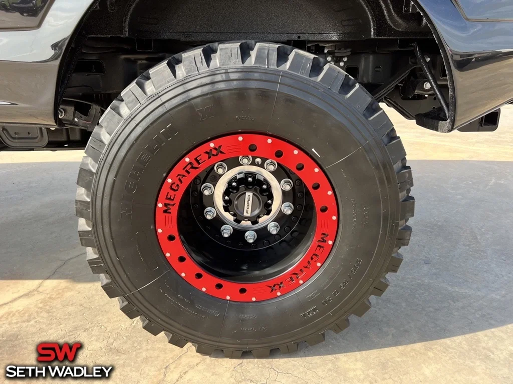 2022 Ford — photo 24